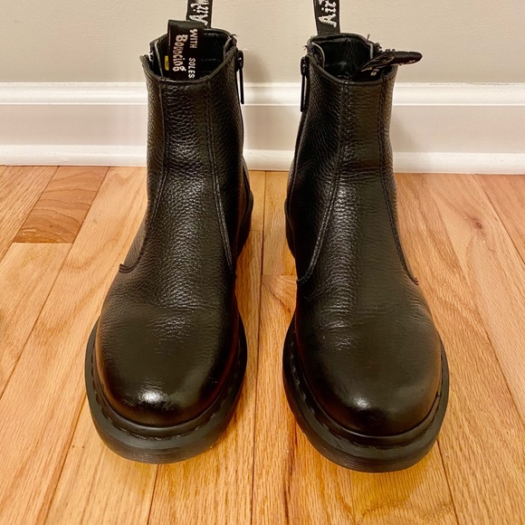 dr martens mens zipper boot